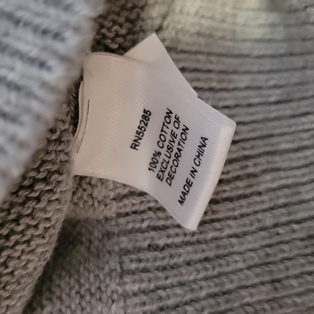 Express Sweater - Picture 7 of 7